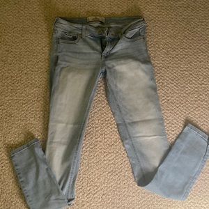 Light blue No hole jeans